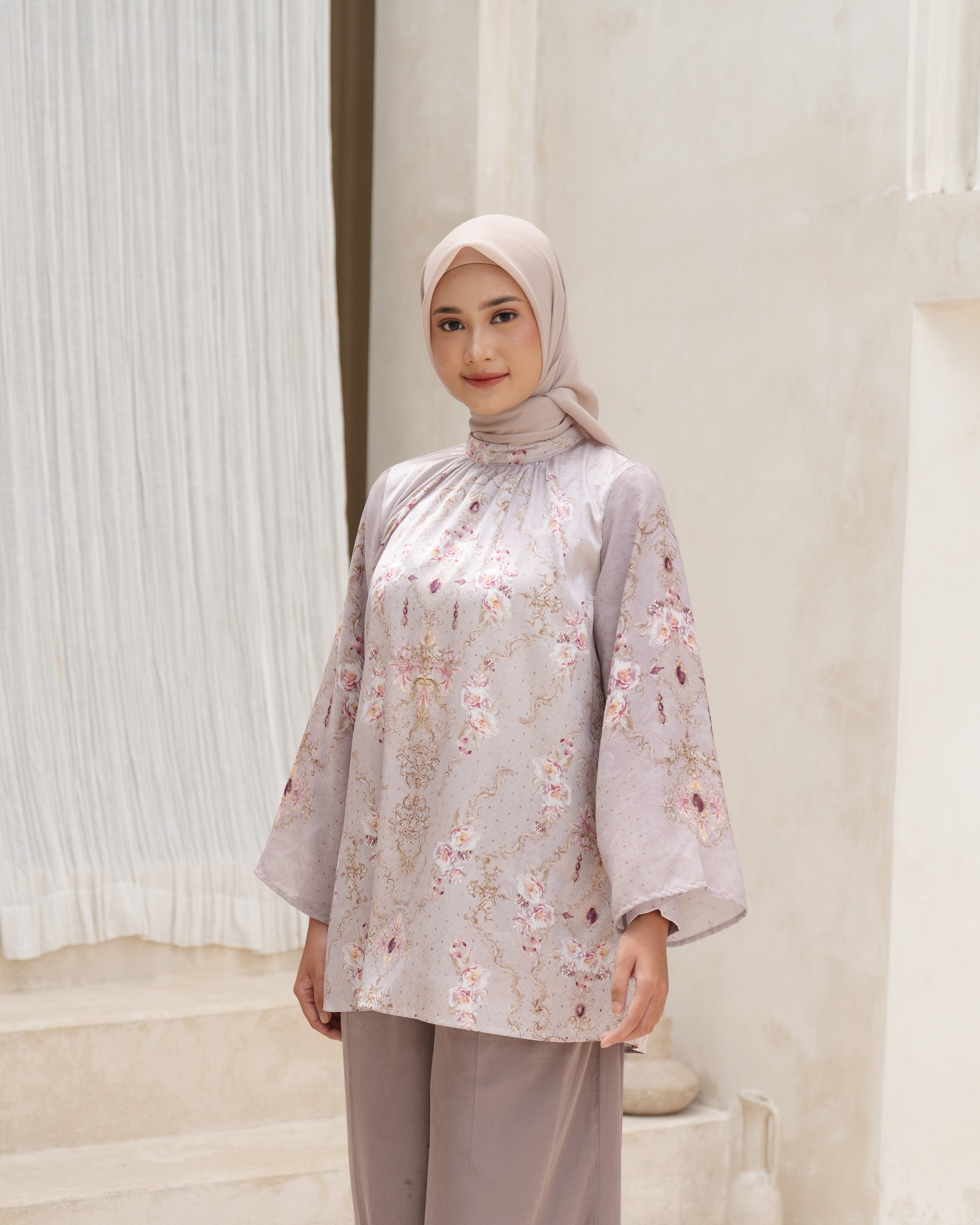 Olivia Top - Mushroom
