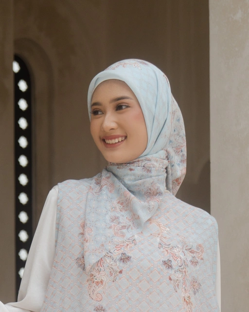 Riviera Breeze Scarf - Blue