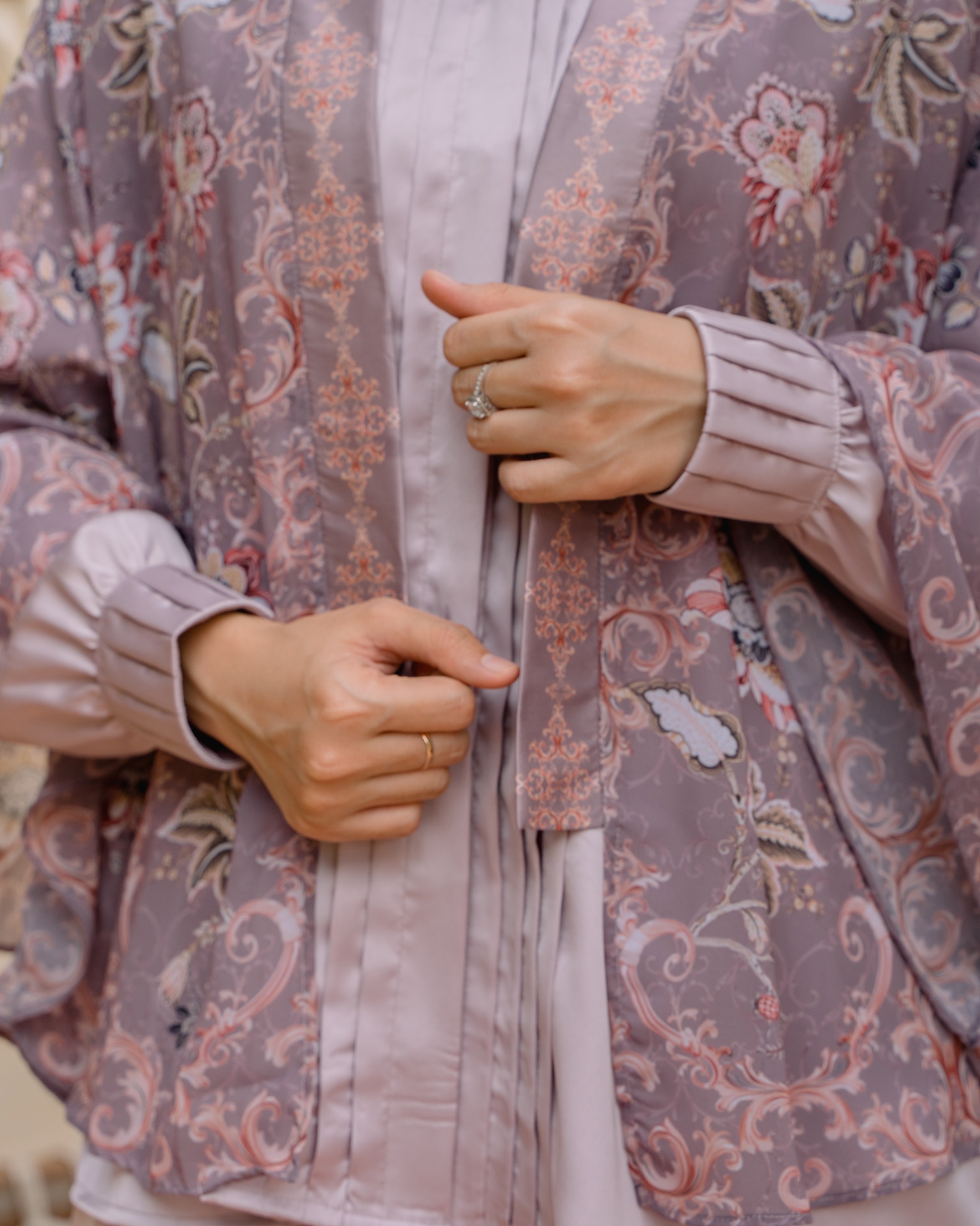 Farah Outer
