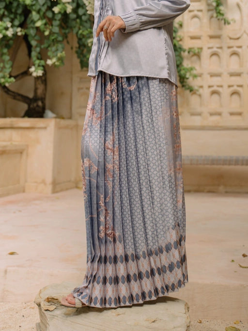 Image of Razetta Skirt Print - Steel Blue