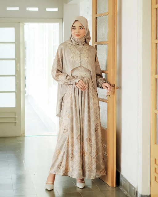 Image of Lafiza Dress - Gold