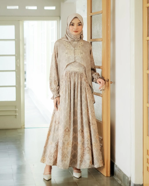 Image of Lafiza Dress - Gold