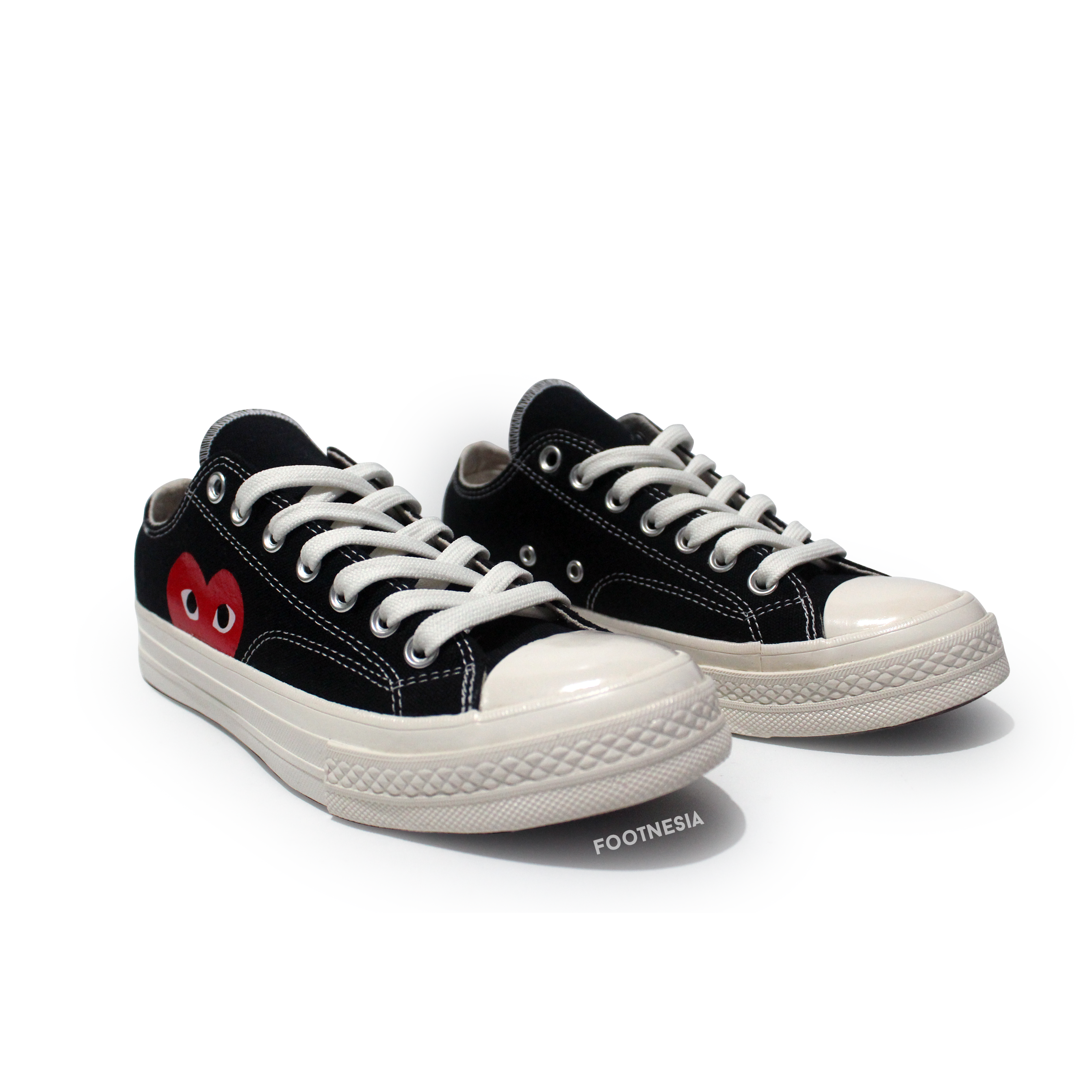 Converse Chuck Taylor x Comme des Garçons Play Black Low 
