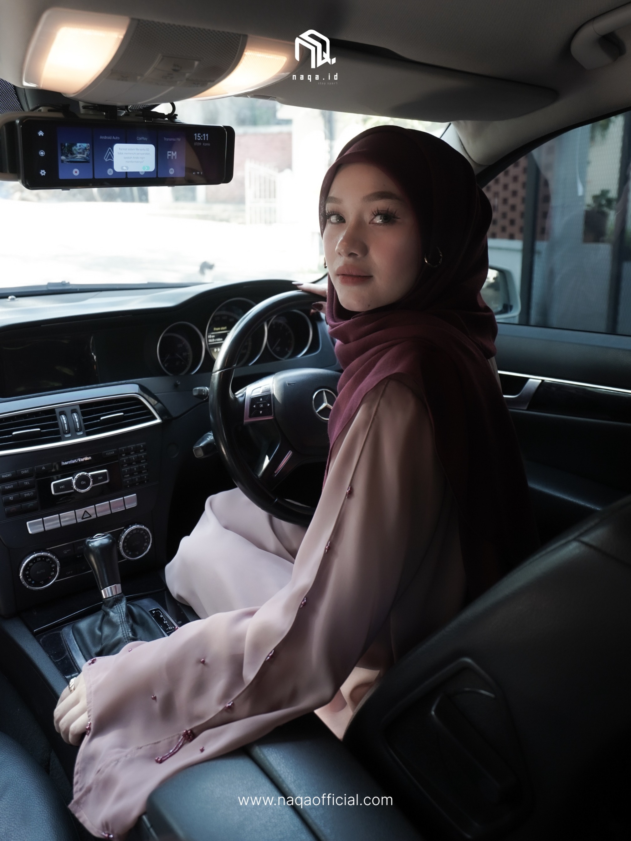 [READY STOCK] VALEEQA ABAYA - VELVET by naqa.id