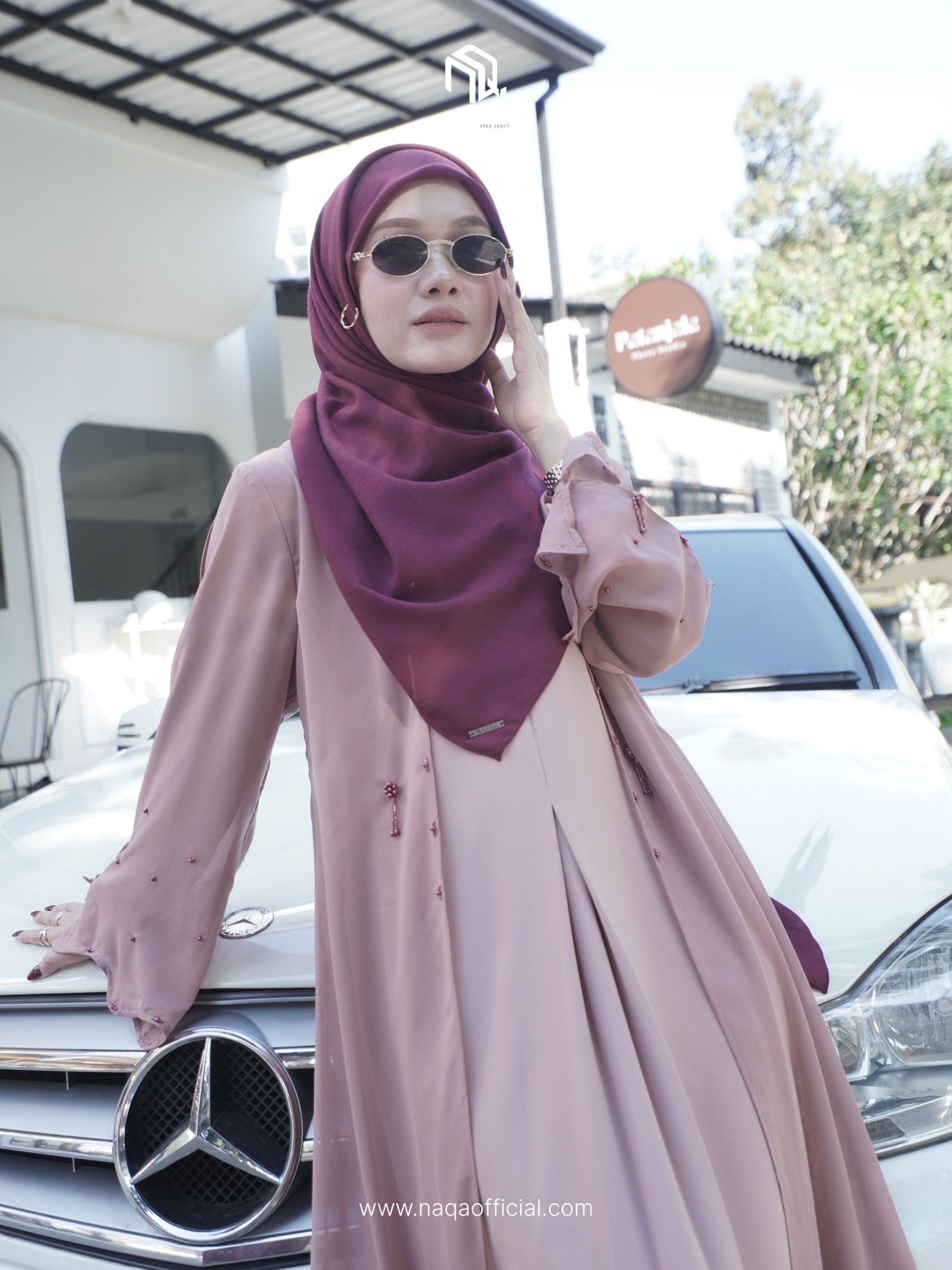 [READY STOCK] VALEEQA ABAYA - VELVET by naqa.id