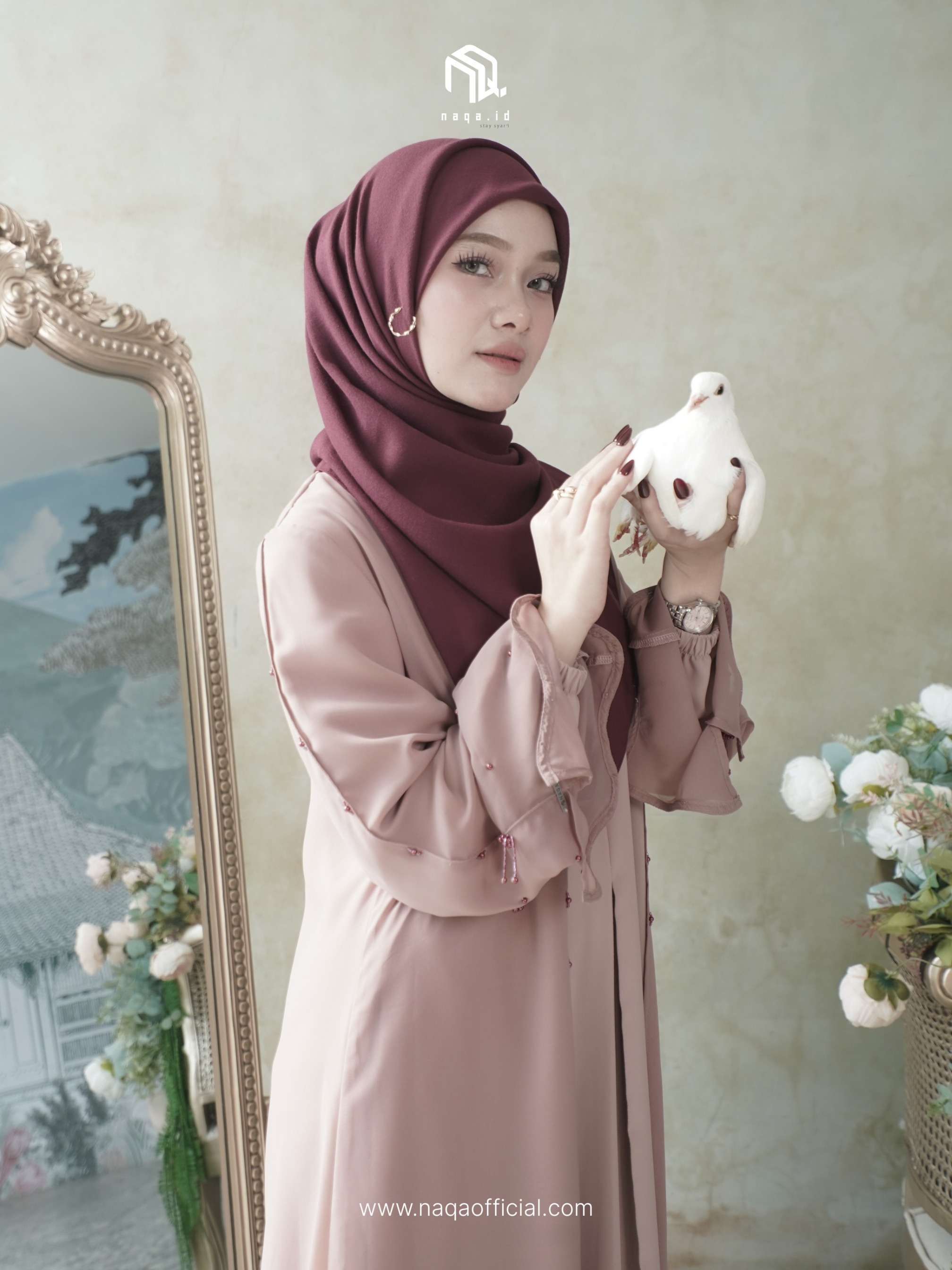 [READY STOCK] VALEEQA ABAYA - VELVET by naqa.id