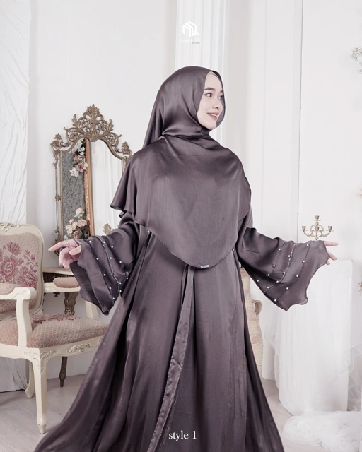 Image of  [READY STOK] MAHREEN ABAYA - UMBER by naqa.id