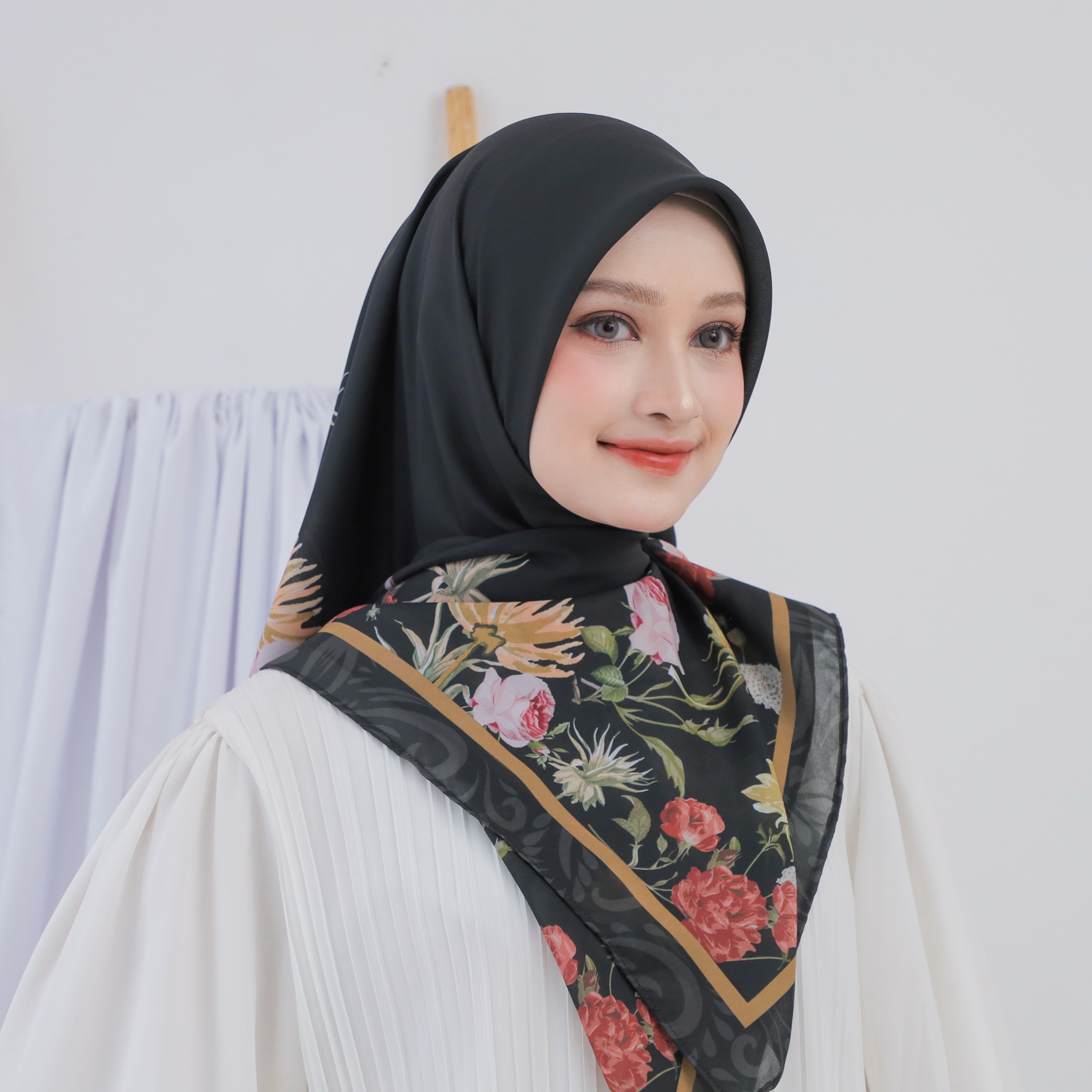 SCARF - ROSE ECLIPSE
