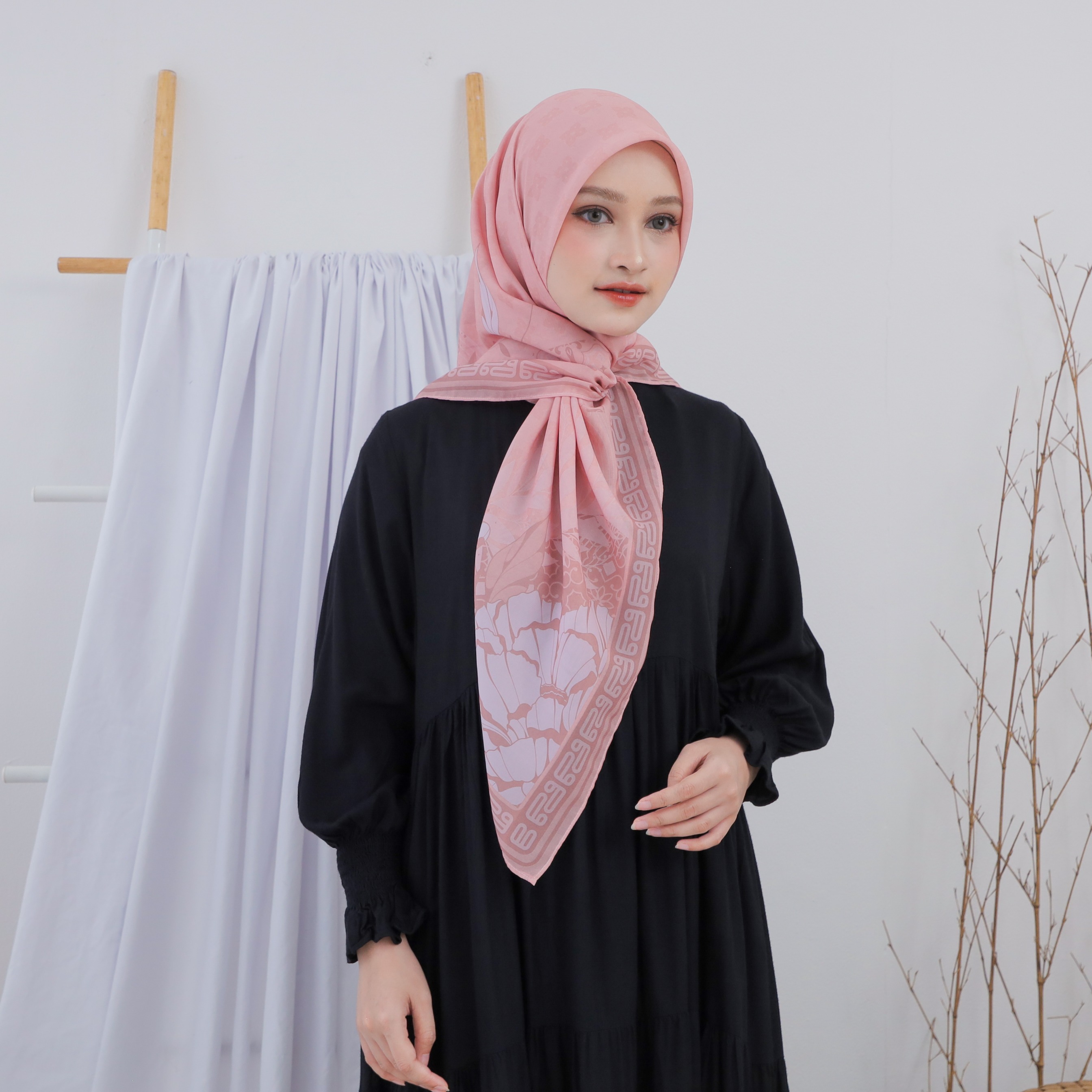 SCARF - ROSE PEONY