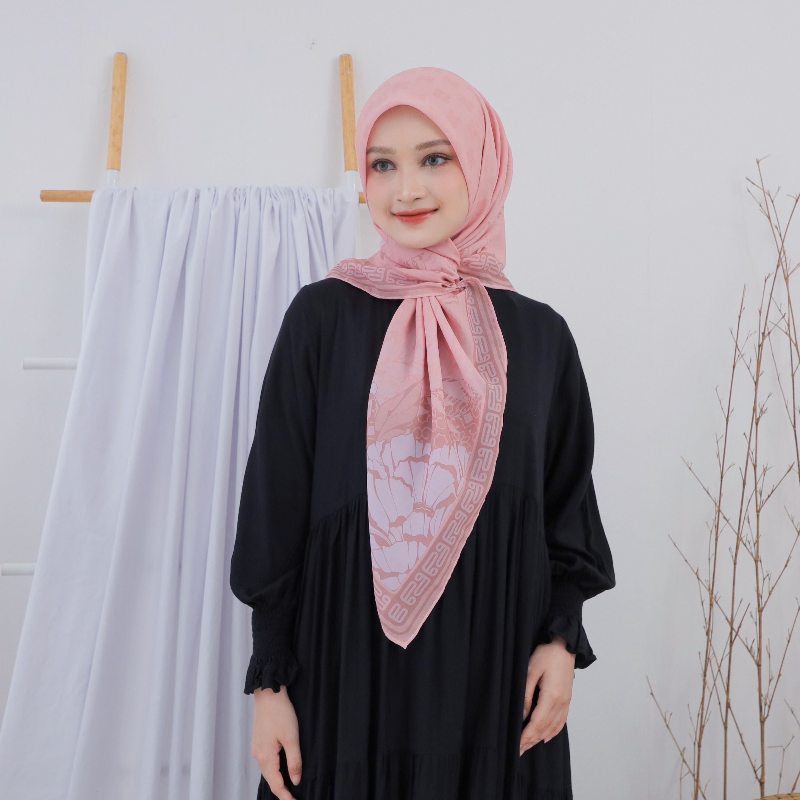 SCARF - ROSE PEONY