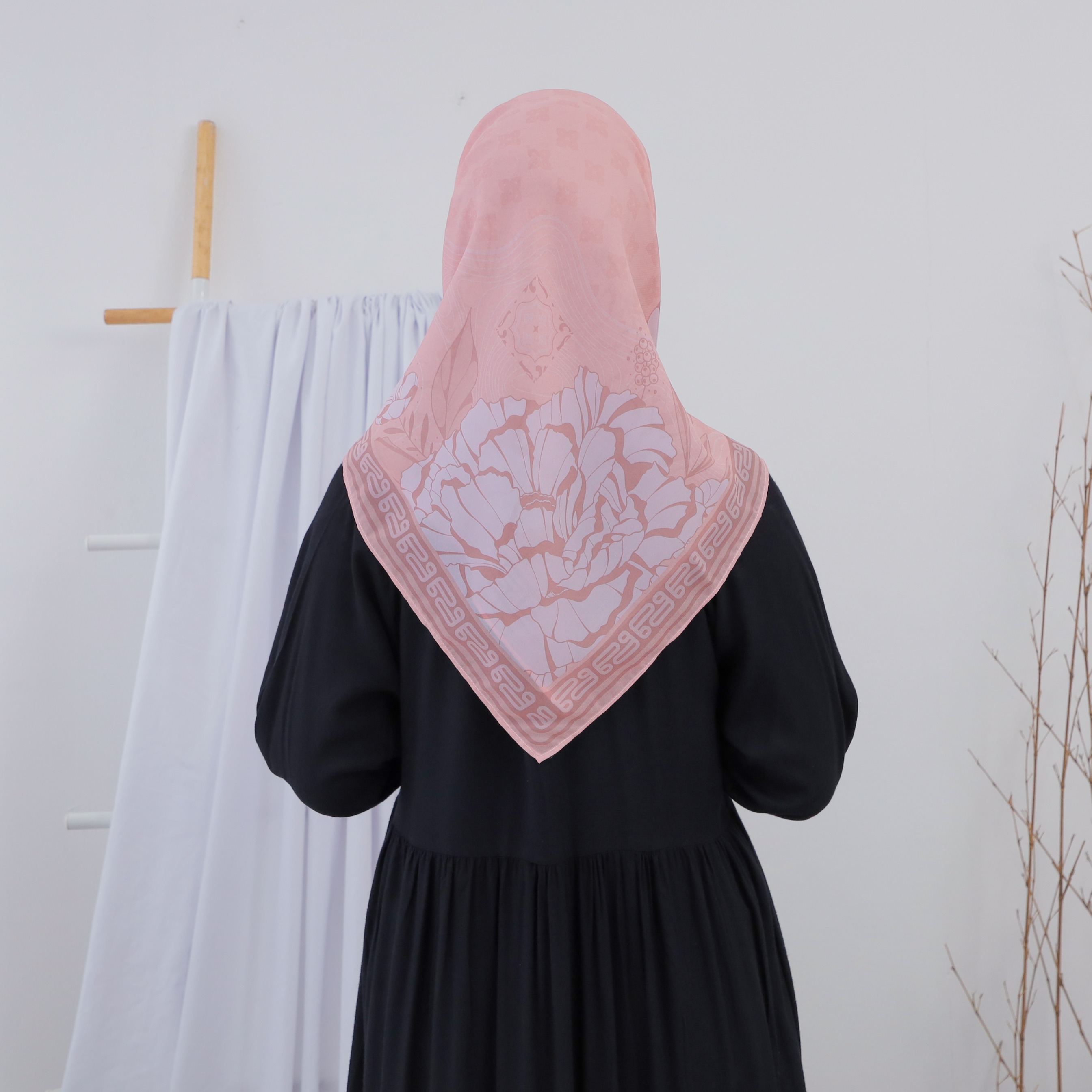 SCARF - ROSE PEONY