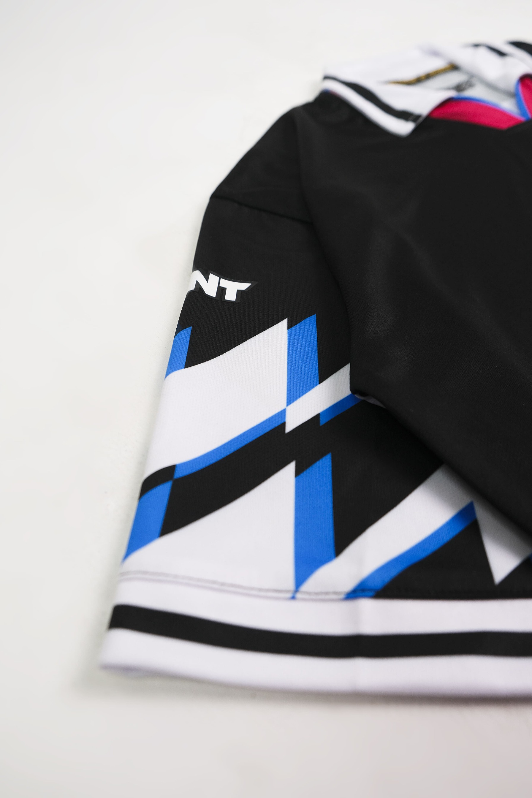 DMNT Jersey Oversize Nevermind Black