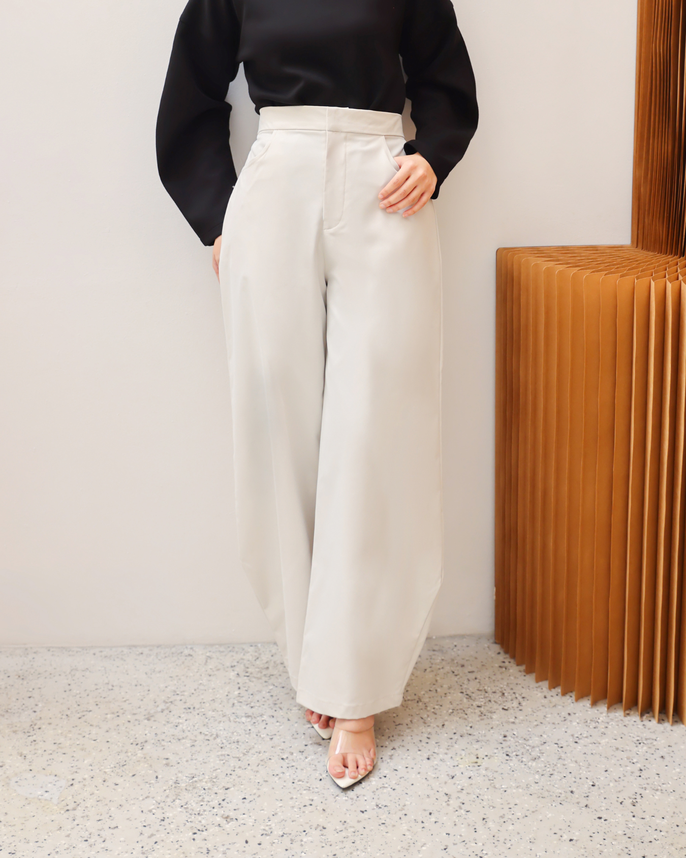 Hailey Barrel Pants Vanilla