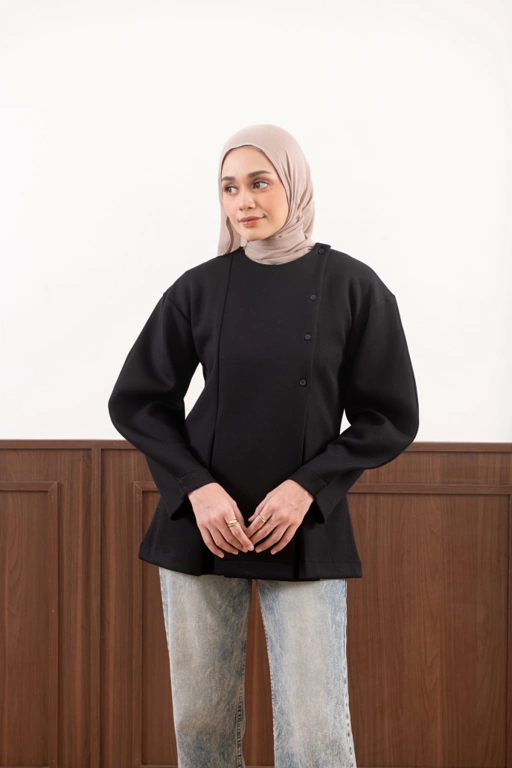 Image of Jenephie Blouse Black