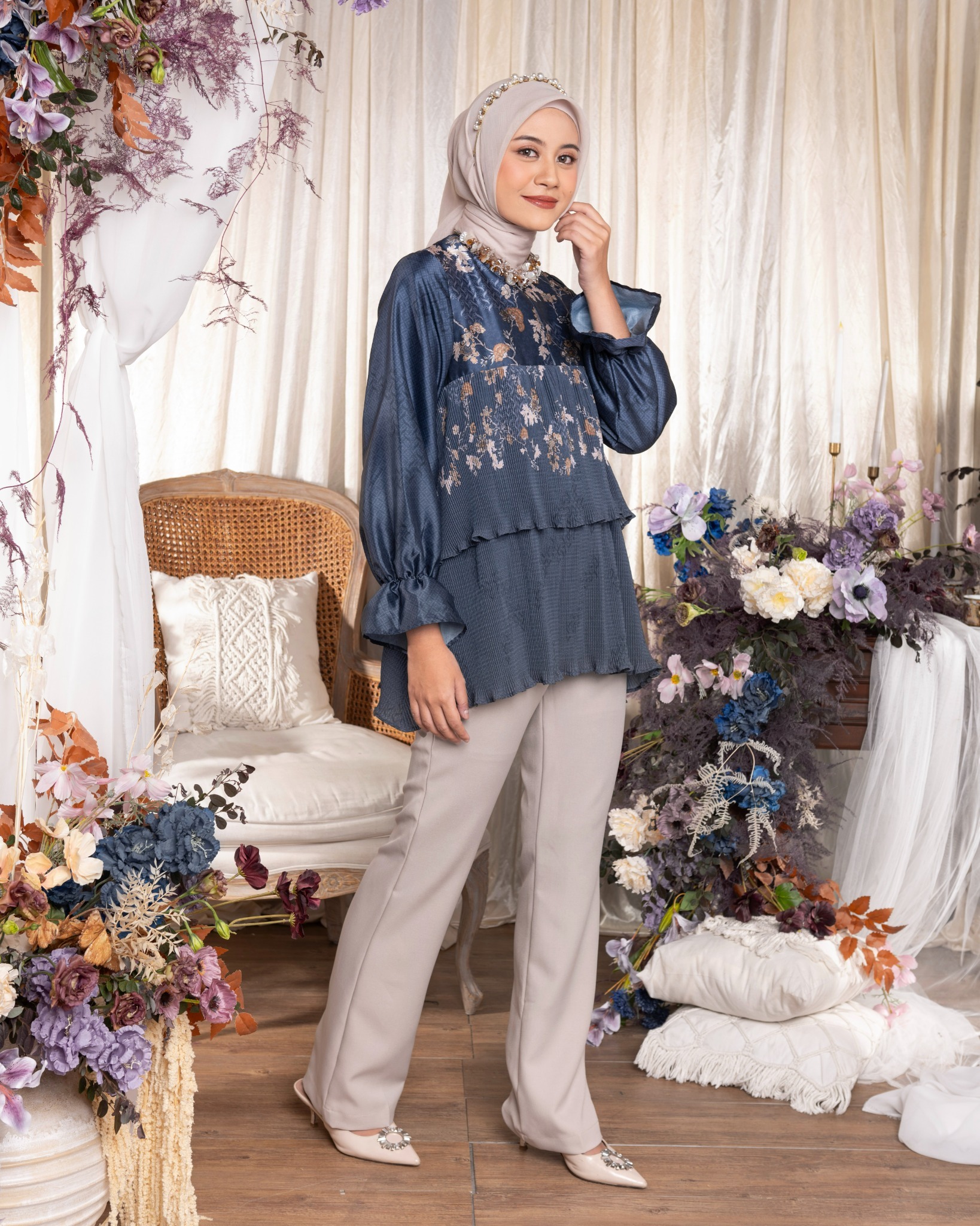 Arela Blouse