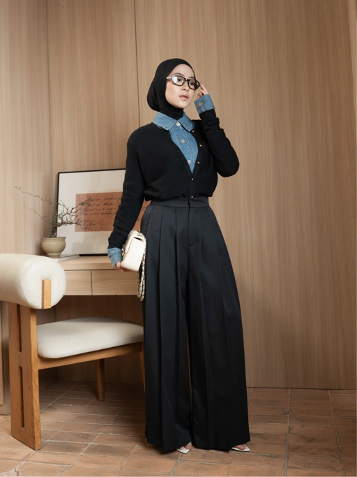 Moss Pleated Pants Black