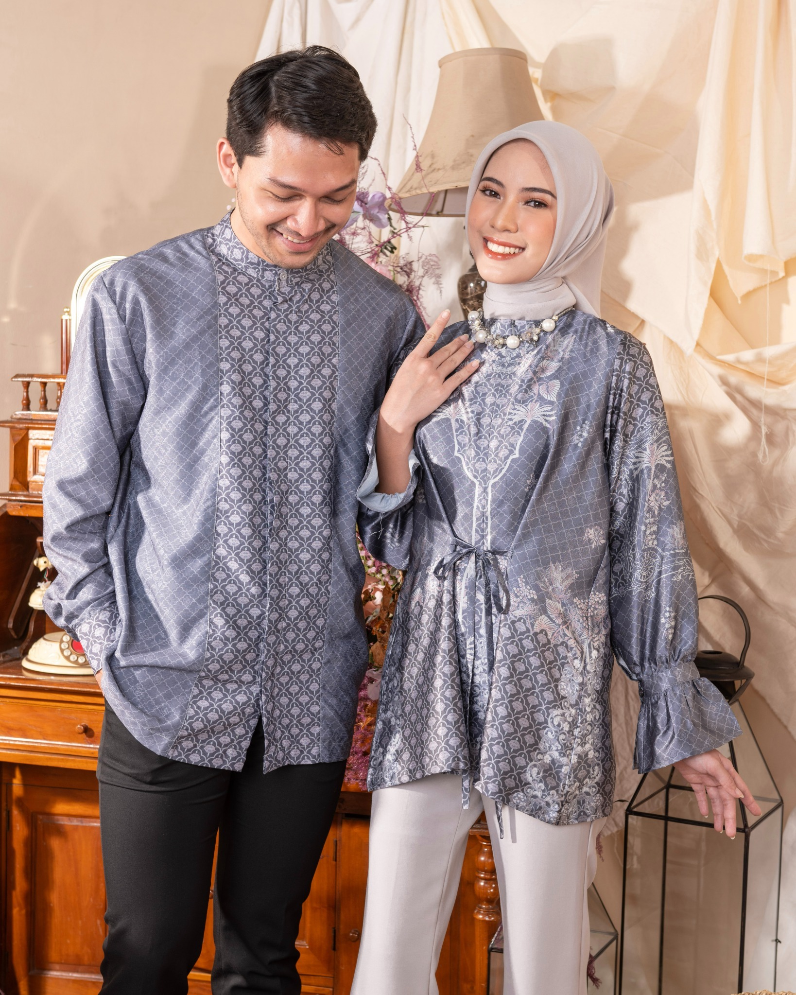 Haura Blouse