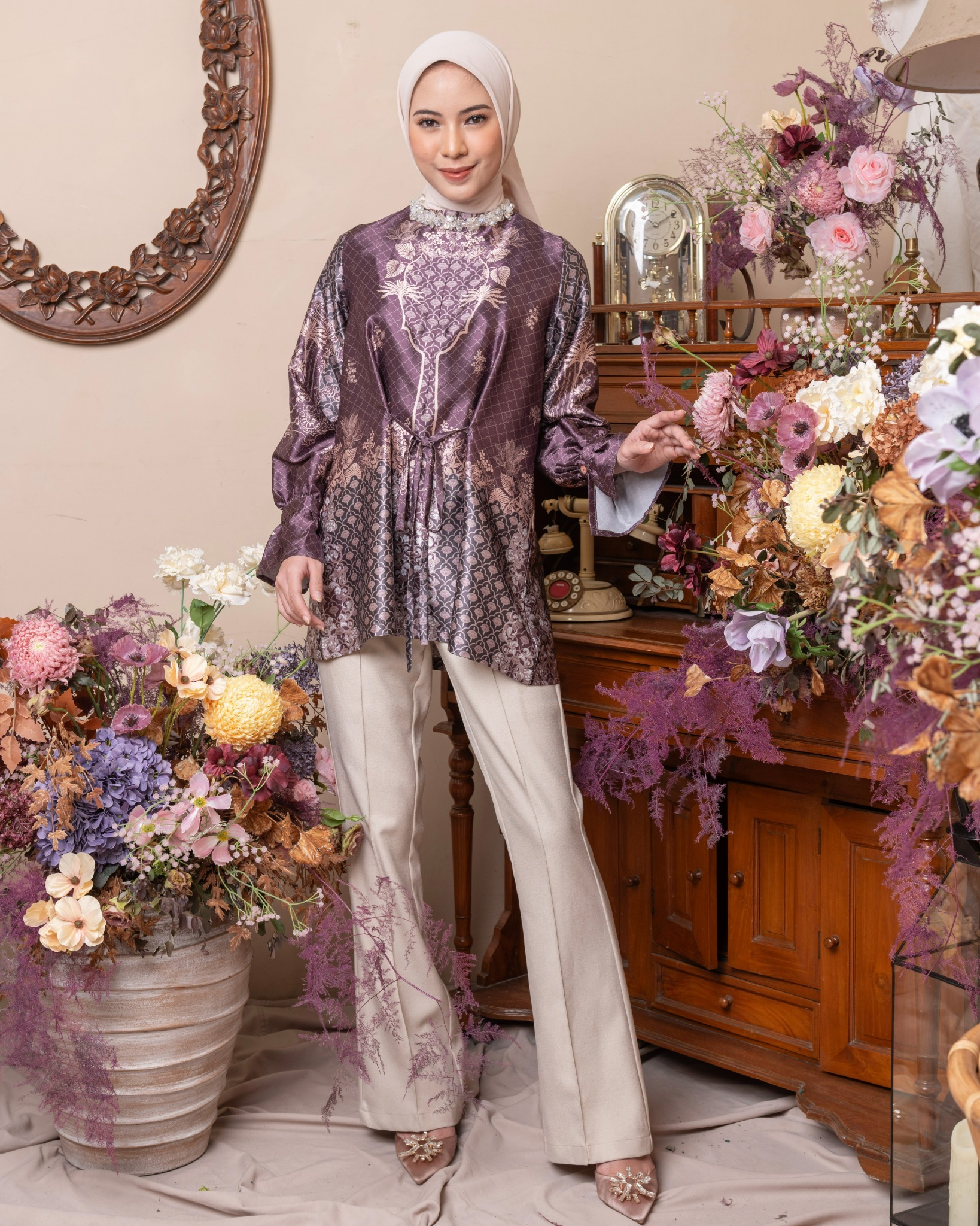 Haura Blouse