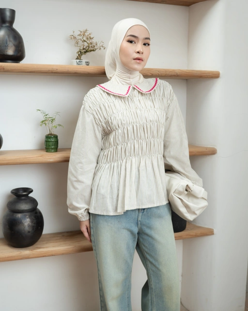 Possy Blouse Biscuit