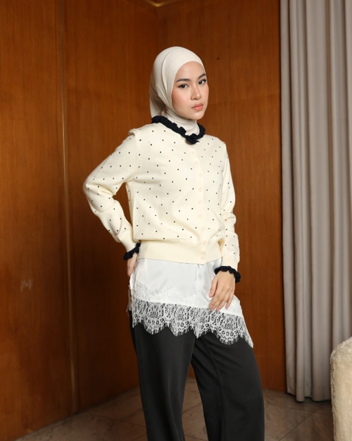 Image of Lowie Ruffle Polka Creme