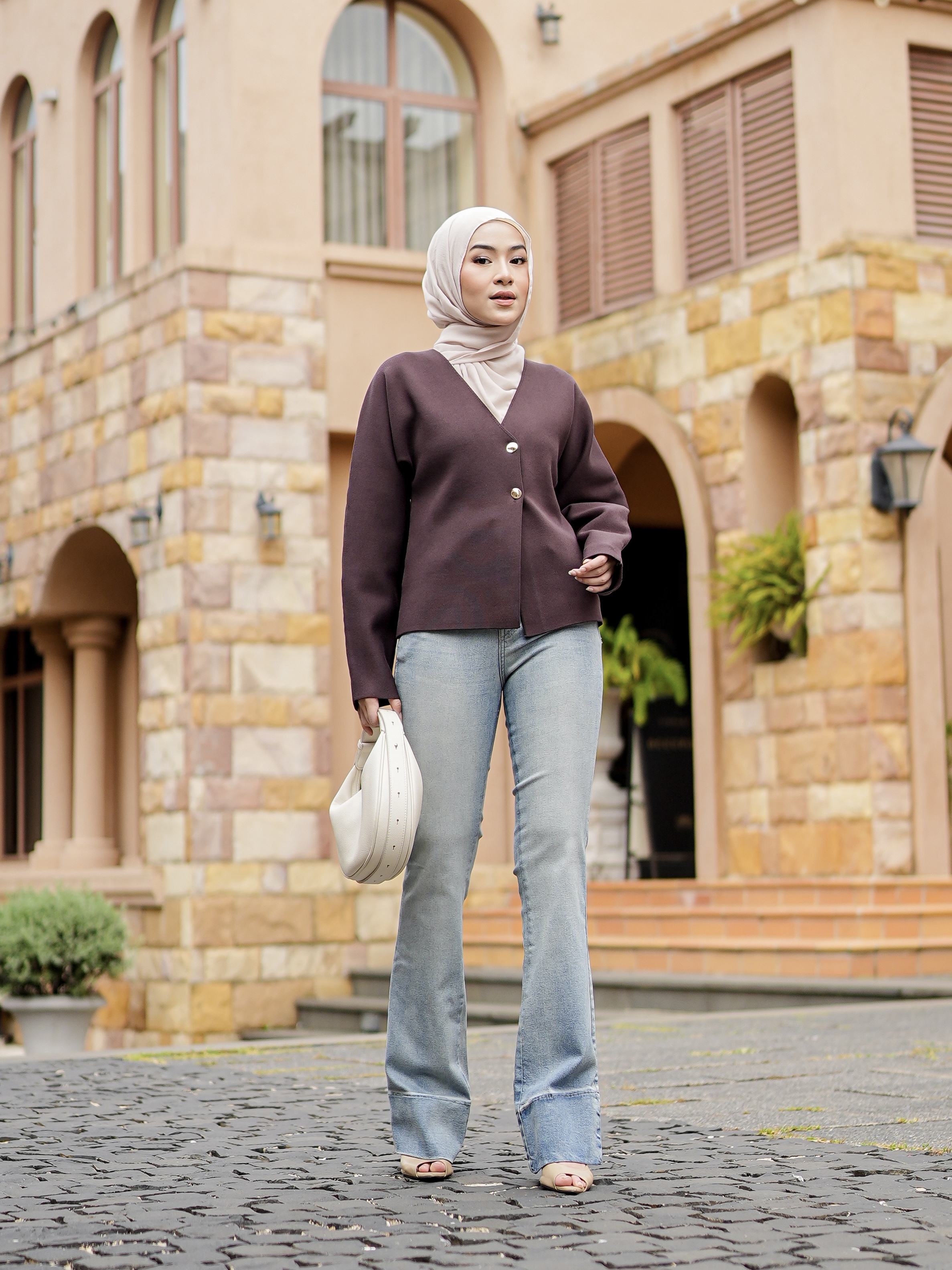 Reject Sale Danila Flared Jeans