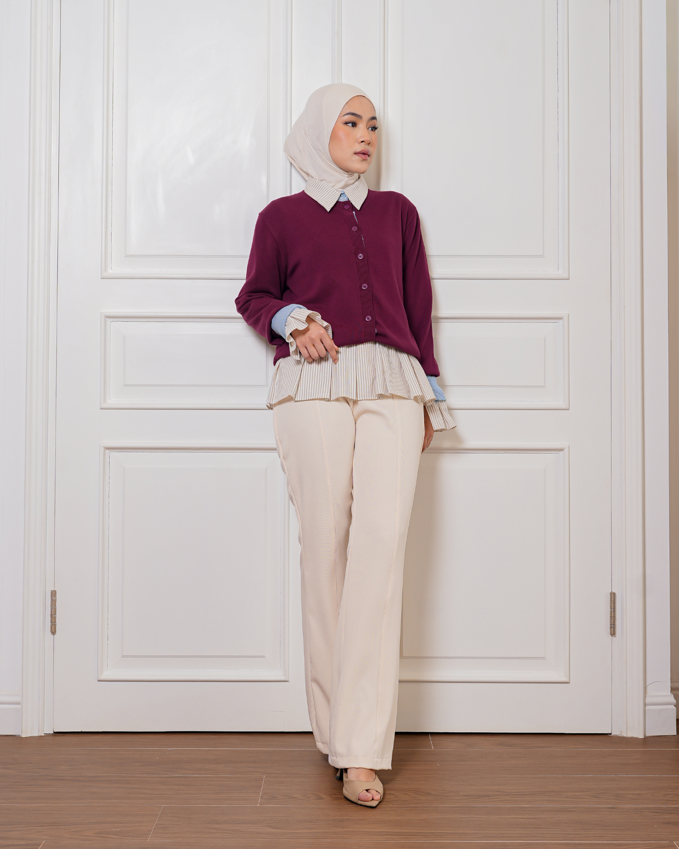 Jane Flared Pants Oatmilk