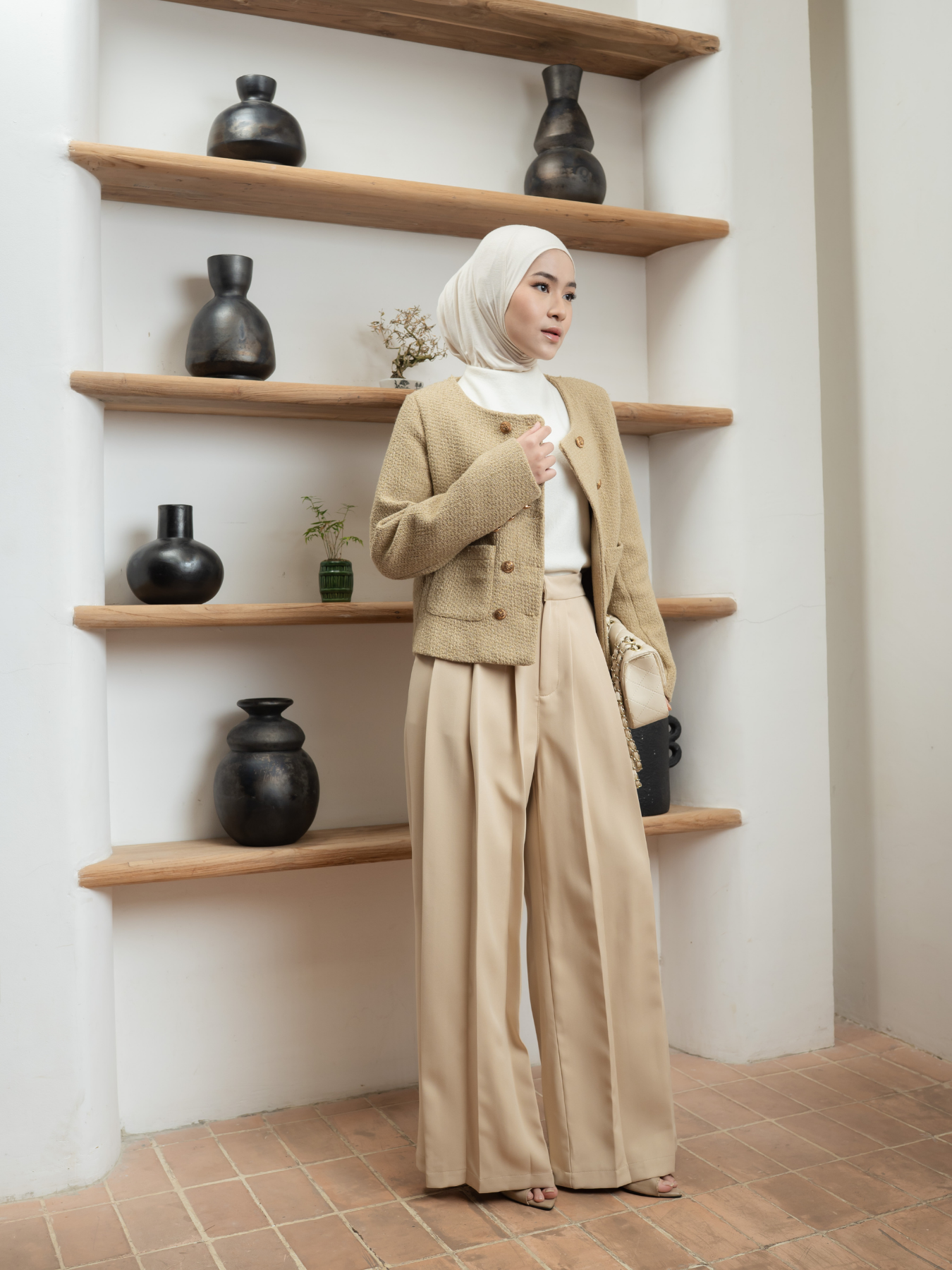 Moss Pleated Pants Almond