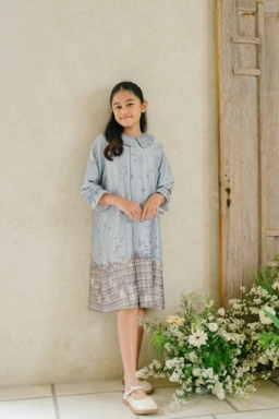 DRESS KIDS