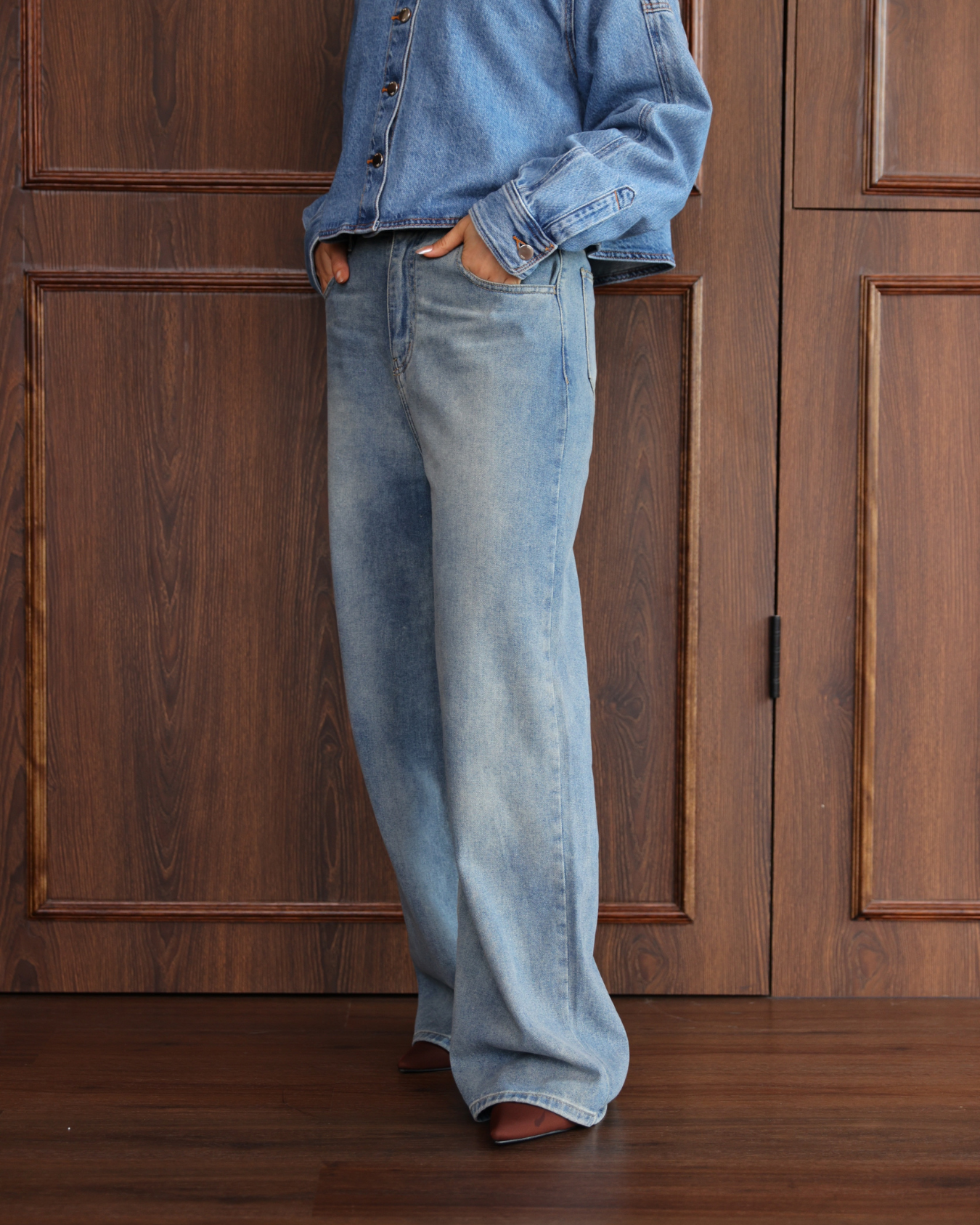 Moui Wideleg Jeans Tint Blue