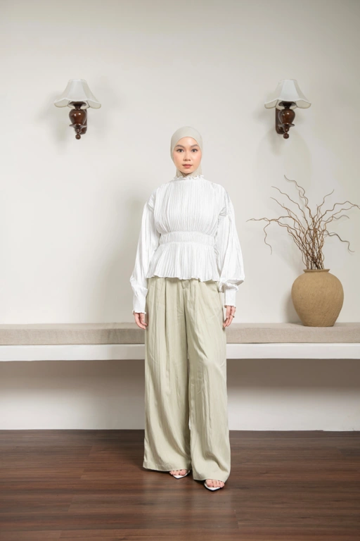 Image of Lui Wideleg Pants Chamomile