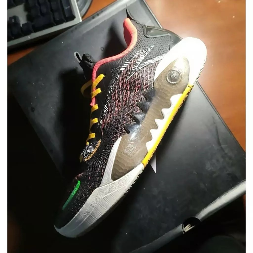 Sepatu Basket Anta Shock Wave 5 V2 Team 'Black Red' 112421606S-4
