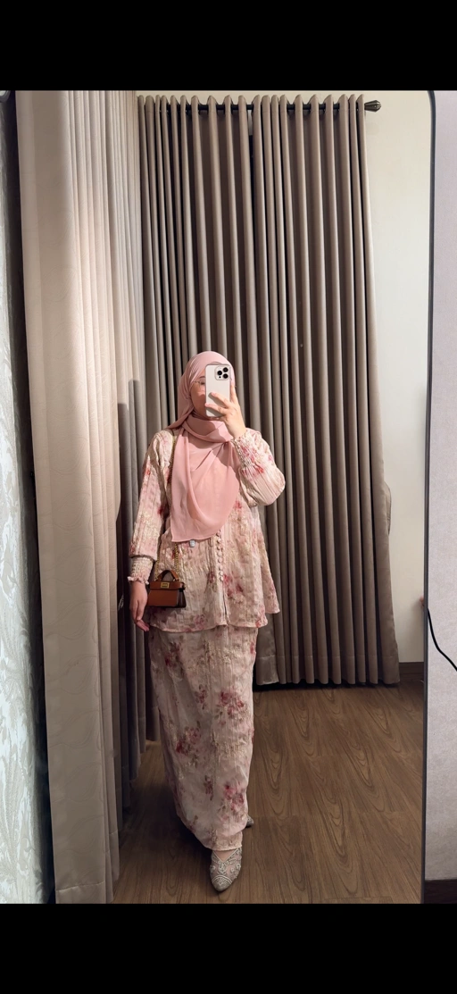Image of Elyseen Set Kurung in Dusk