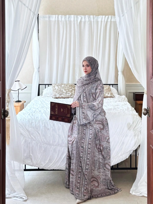 Image of Zehra Abaya in Almond