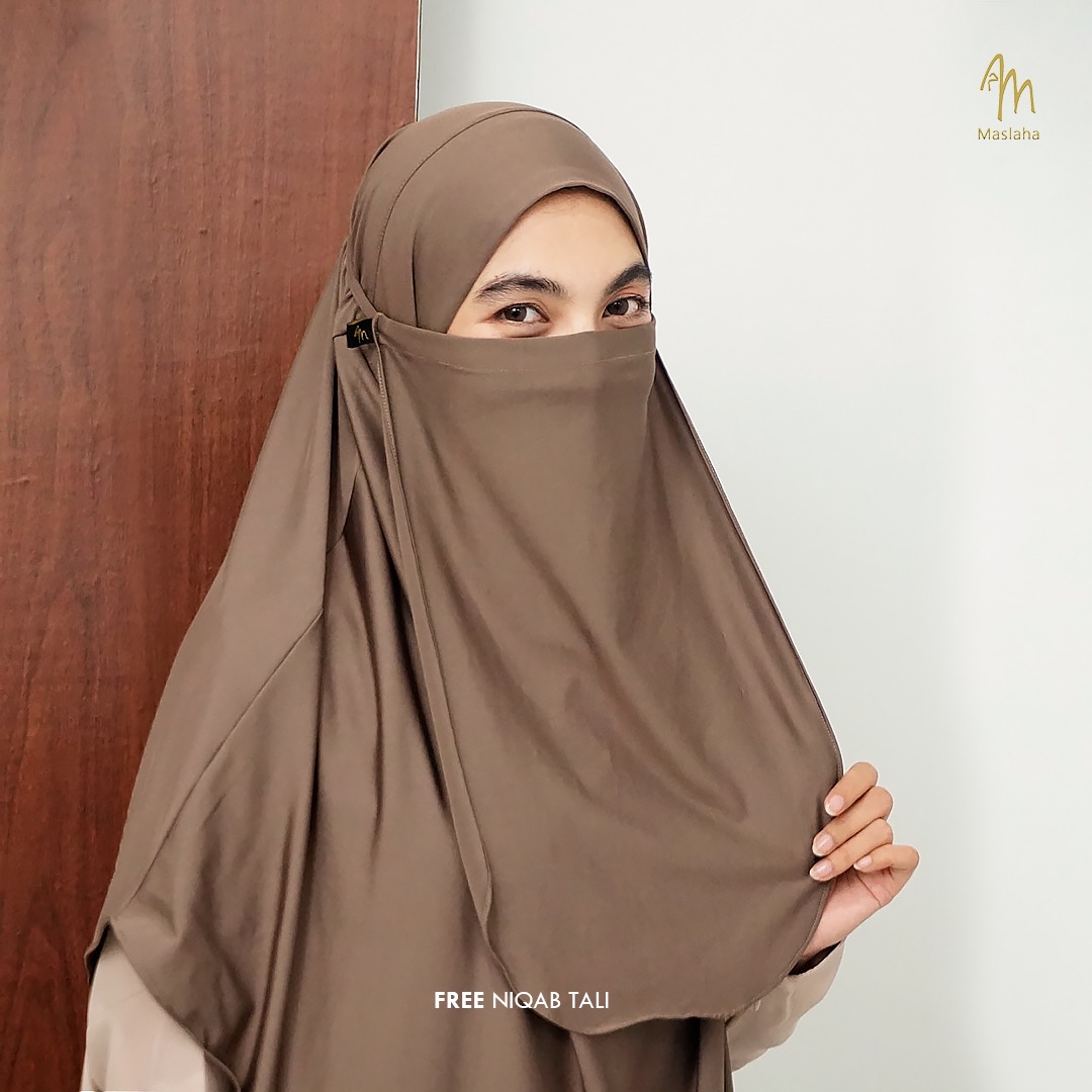 Nameera Khimar Sporty