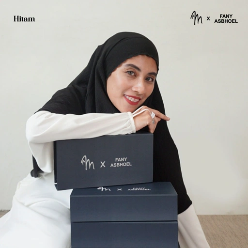 Image of French Khimar X Fanny Asbhoel