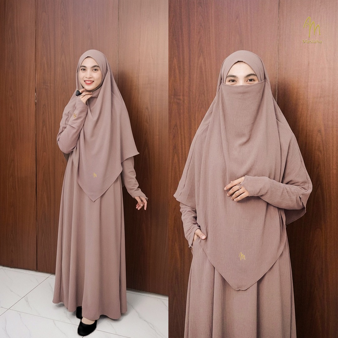 Safwa Basic Abaya For Umrah