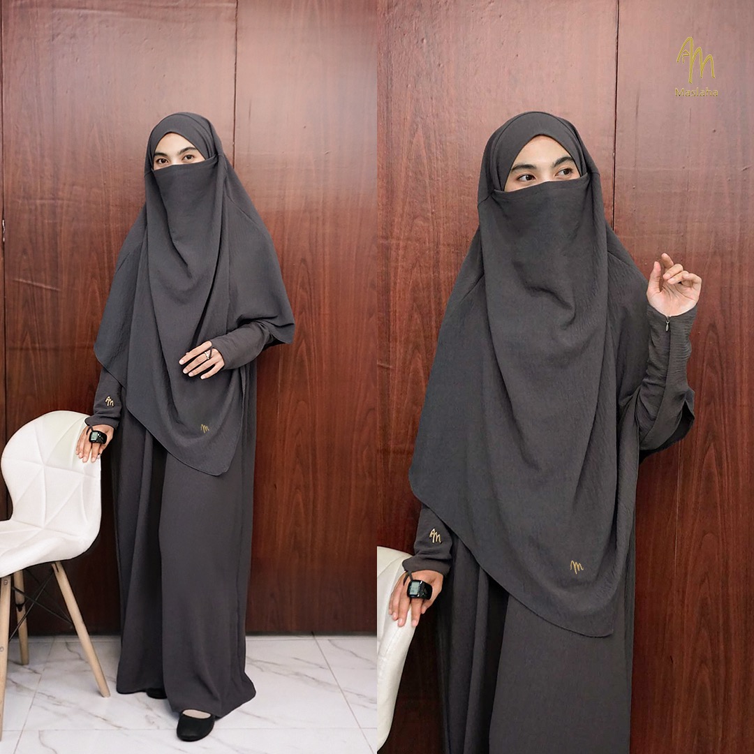 Safwa Basic Abaya For Umrah