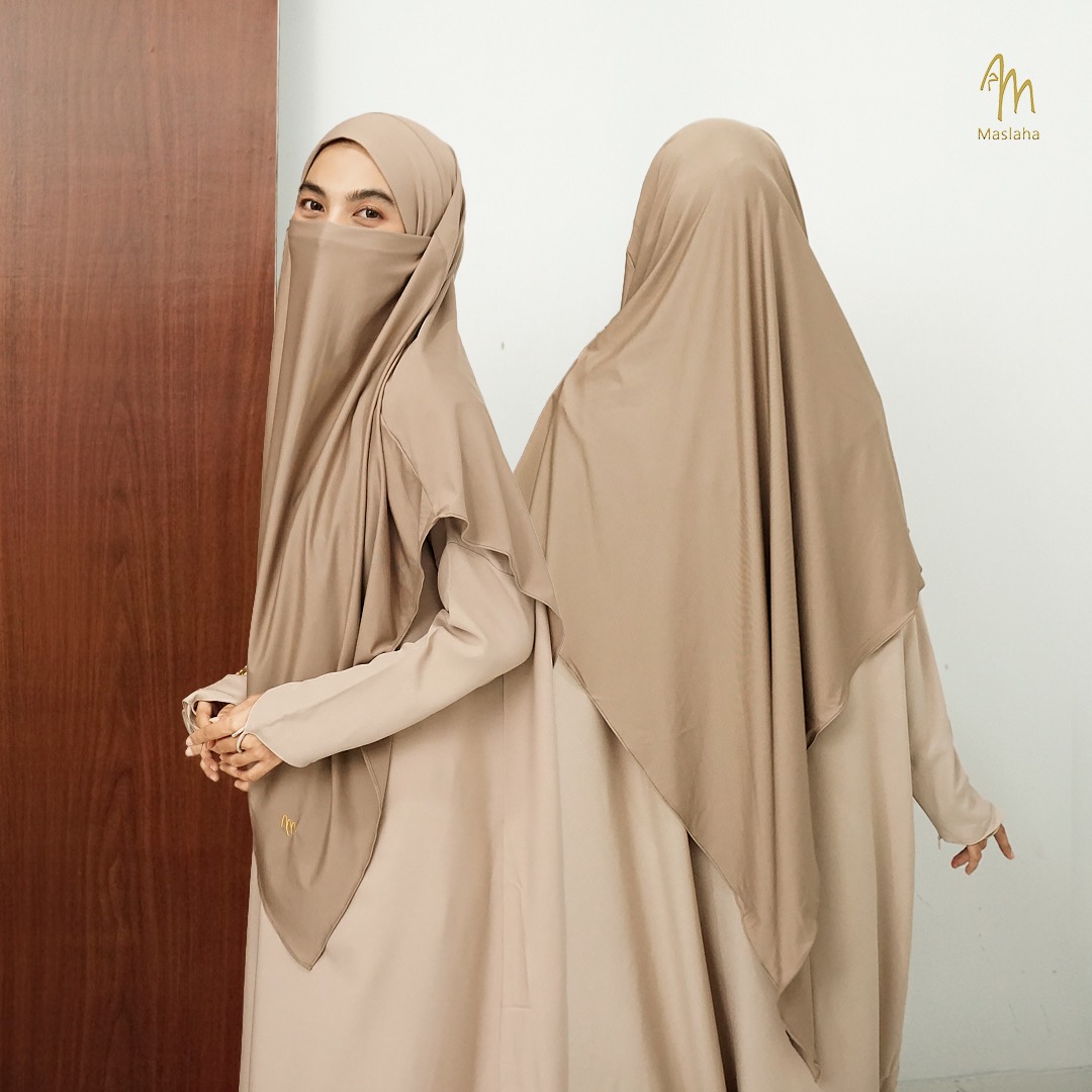Nameera Khimar Sporty