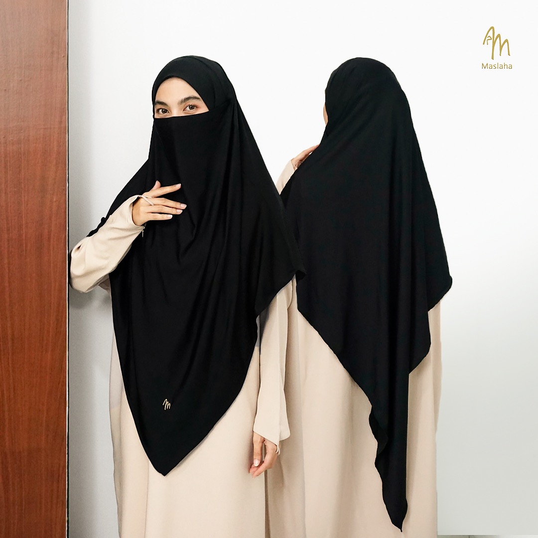 Nameera Khimar Sporty