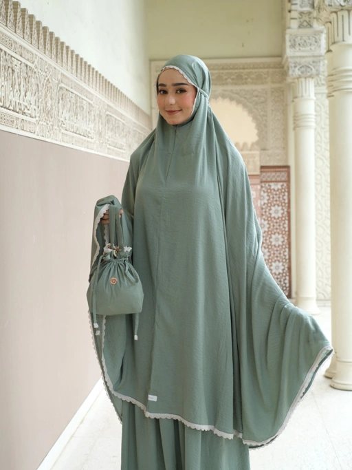 Image of Hasna Prayer Set