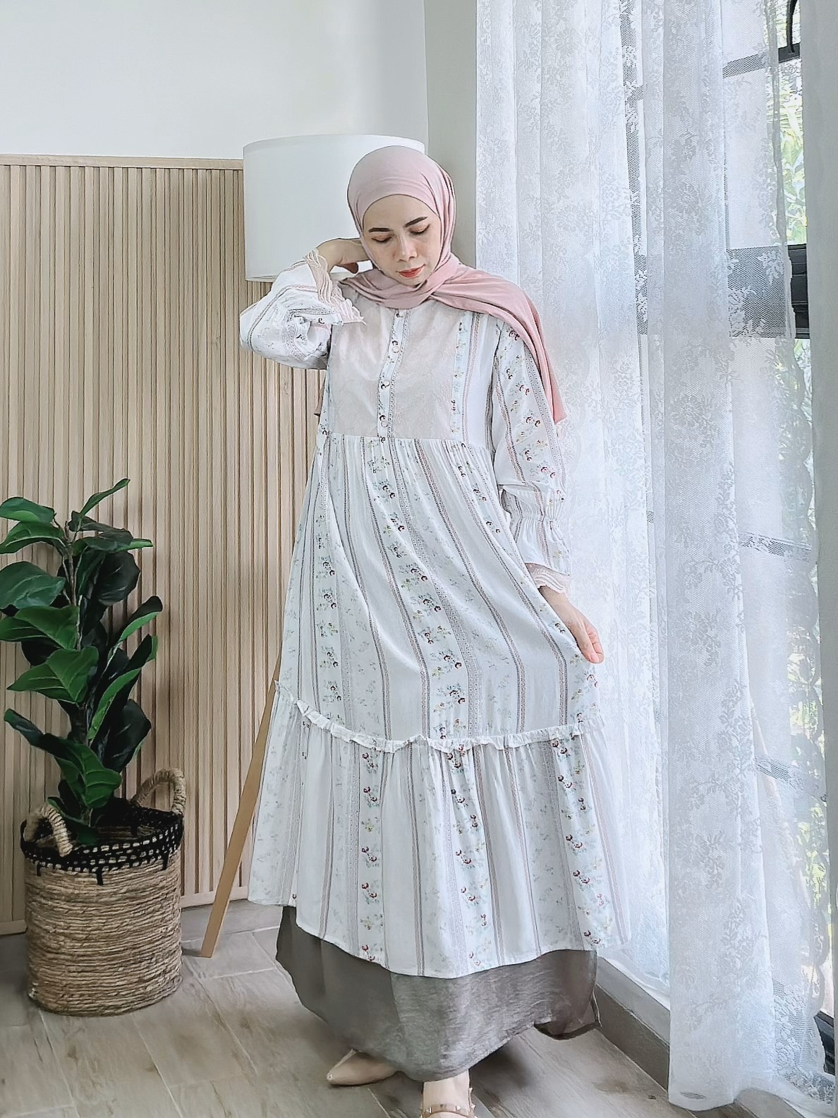 Alea Midi Dress
