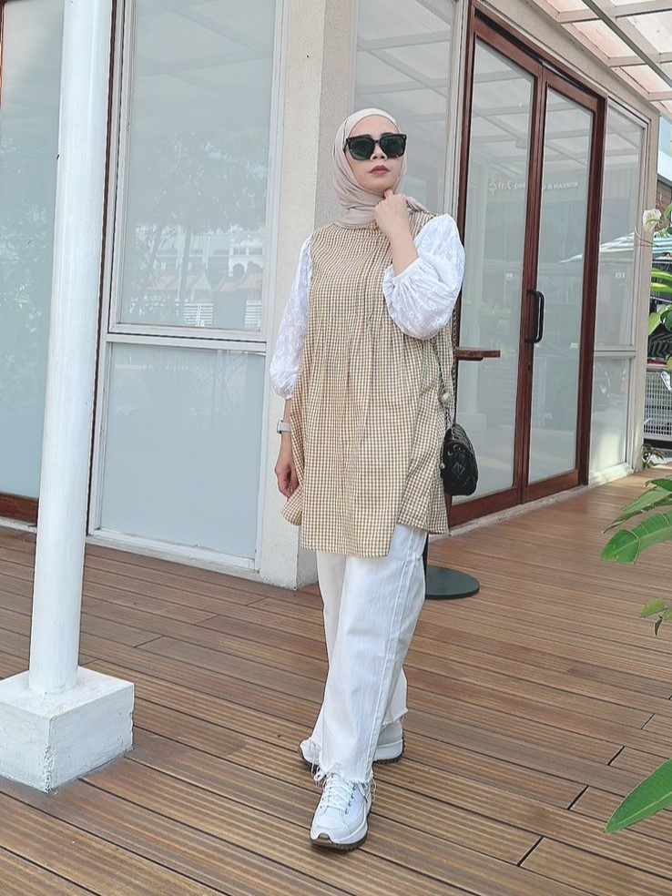 Claire Gingham Tops by Fhanza Project