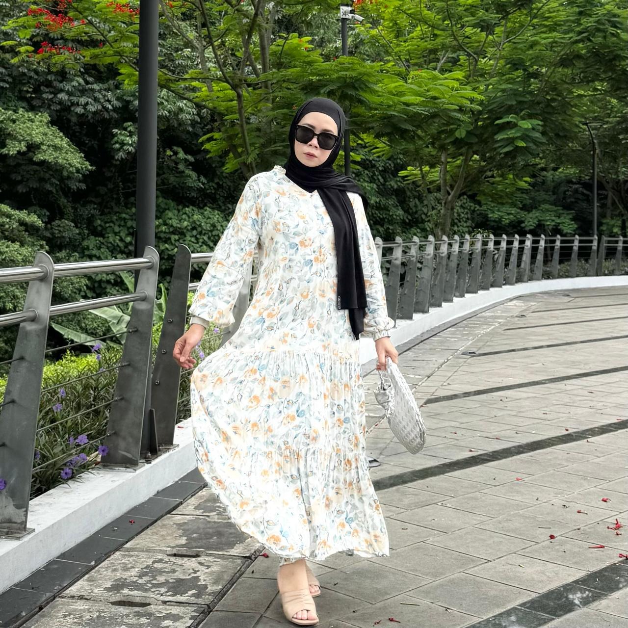 Seline Dress