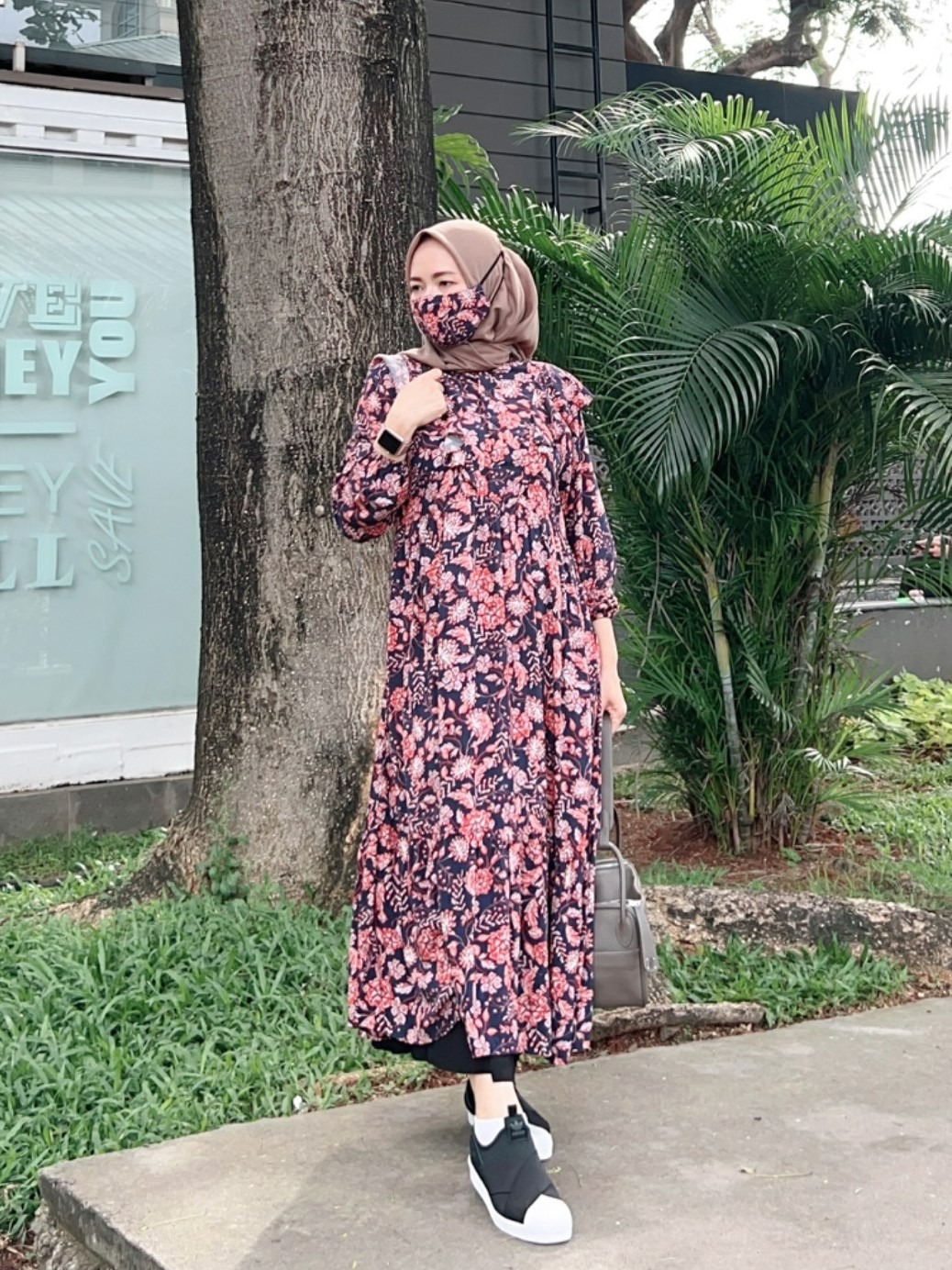 Aayana Midi Dress