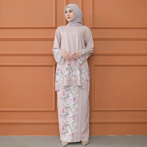 Image of TAMARA ONE SET ROK