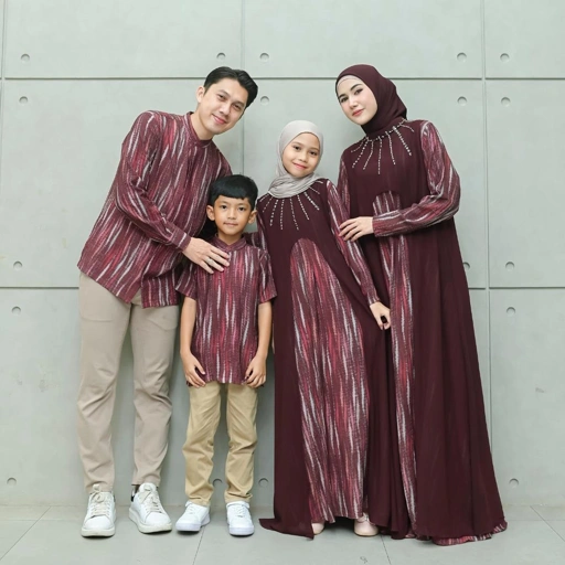Image of SARIMBIT COLLECTION RAISHA SET KHIMAR & RASYID KEMEJA