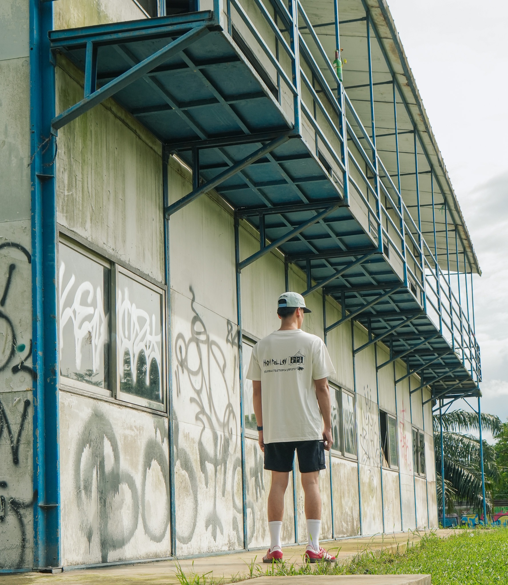 Dystopia Tee