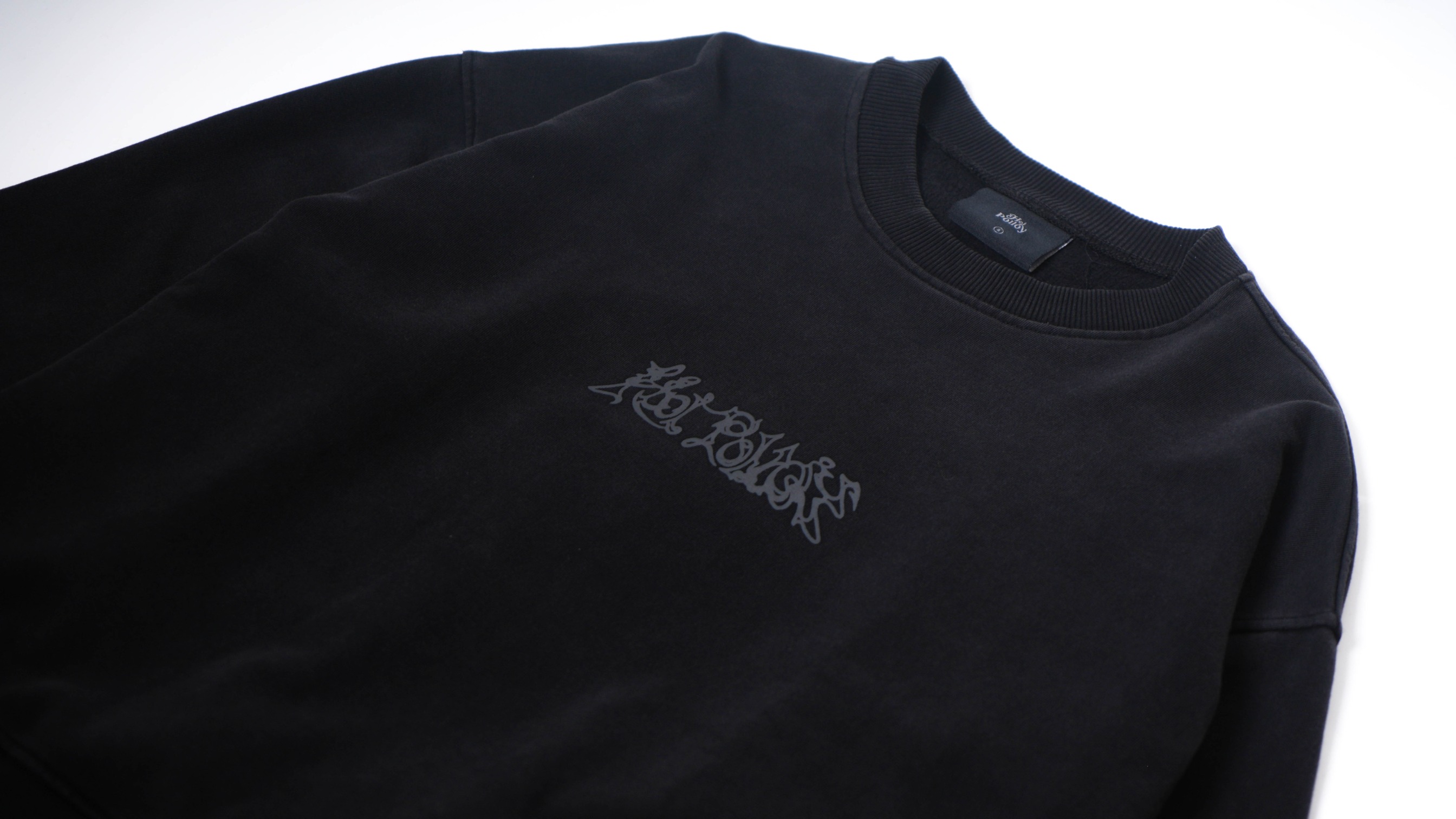 Rupture Crewneck Black