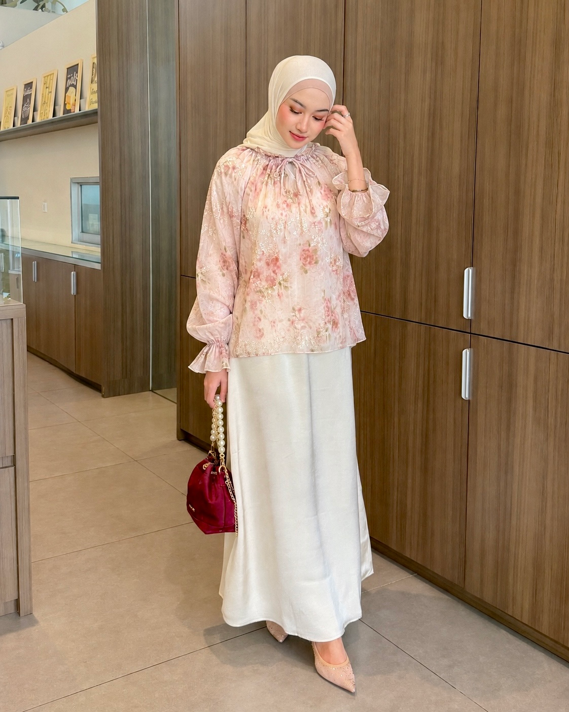 Irine | Serena Blouse | Blouse Wanita Nylon Polyester | Atasan Kerah Serut Mewah Bahan Premium | Outfit Kondangan Elegan