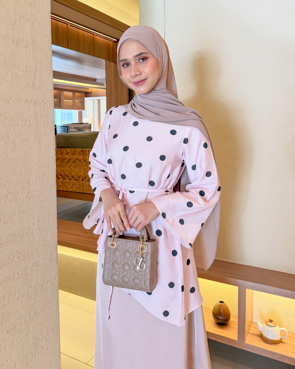 Irine | Jena Top | Blouse Wanita Tencel Nylon Motif Polkadot Bahan Ringan Sejuk | Blouse Polka Series Atasan Wanita Elegan Sehari-hari